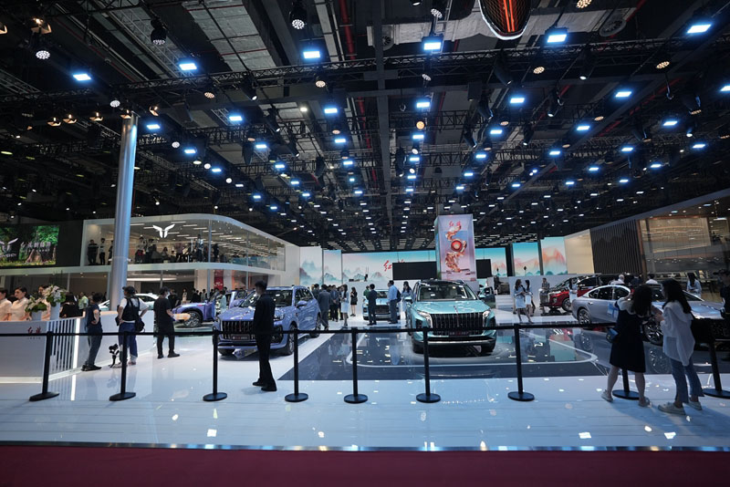 2023 жылғы 20-сыншы Шанхай халықаралық автомобиль өнеркәсібі көрмесі ашылды