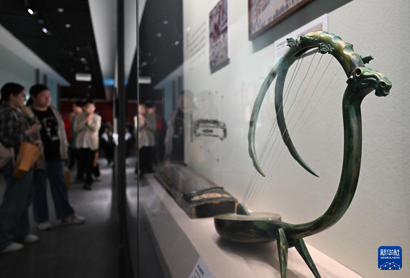 Гуанчжоуда Жібек жолы бойындағы алуан түрлі музыкалық мәдениет көрмесі ашылды