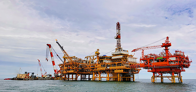 Қытайдың теңіздегі ең ірі мұнай кен орнының жылдық өндірісі 40 миллион тоннадан асты