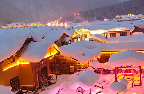 Қытайдың қар мекеніне келіп, қысқы ертегі әлемін аралаңыз