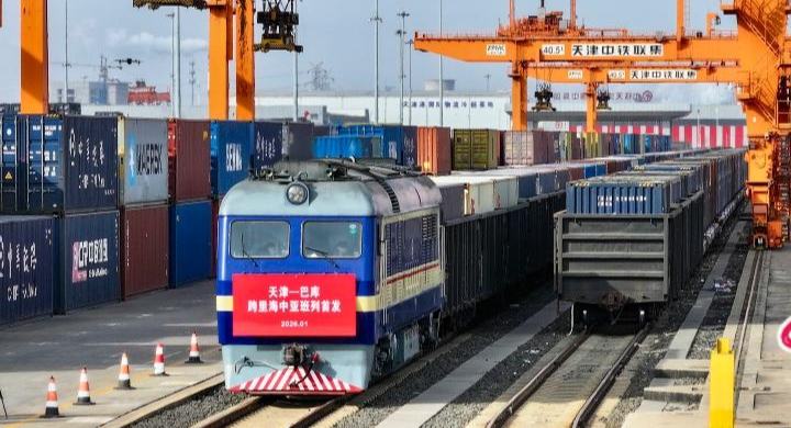 Тяньцзинь Бакуге баратын алғашқы транскаспийлік Орталық Азия жүк пойызын жолға салды