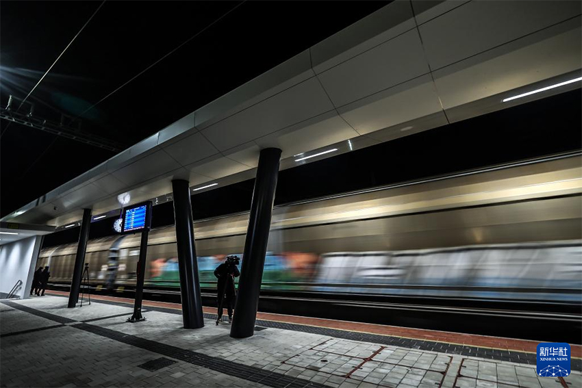 Венгрия-Сербия теміржолының Венгрия бөлігінде жүк тасымалы ресми түрде басталды