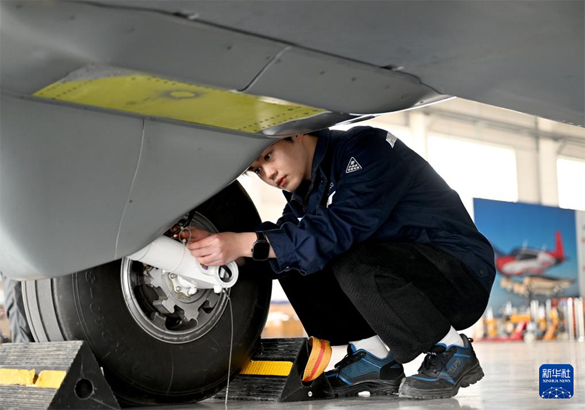 «Аспандағы жүк көлігі» ұзақ Чанъин-8 сынақтан сәтті өтті