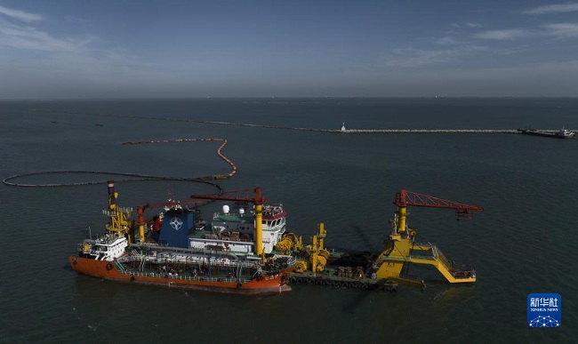 Таншаньдағы Танганның төртінші портында 250 000 тонналық каналдың құрылысы сәтті жалғасуда