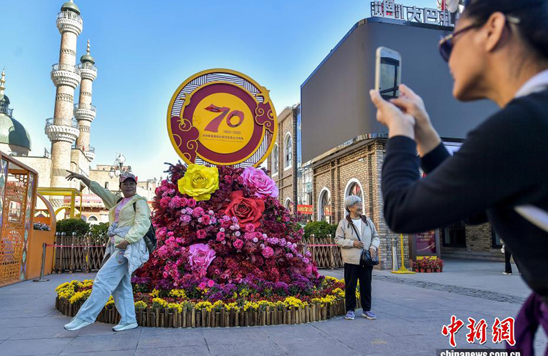 Үрімжіде Шыңжаң Ұйғыр автономиялық регионының құрылғанына 70 жыл толуына орай мерекенің лебі есті