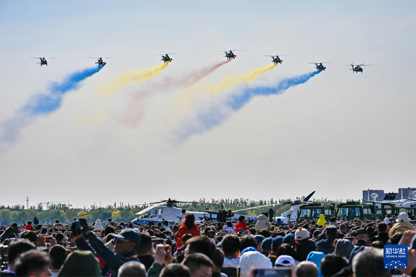 Қытайдың 7-інші Тяньцзинь Халықаралық тікұшақ көрмесінің ашық есік күні басталды