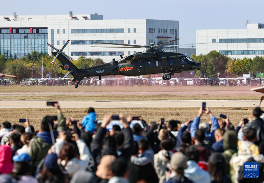 Қытайдың 7-інші Тяньцзинь Халықаралық тікұшақ көрмесінің ашық есік күні басталды