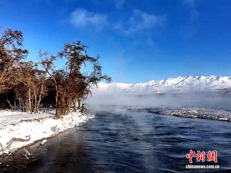 Цилянь тауының Цинхай аймағында қар жауды