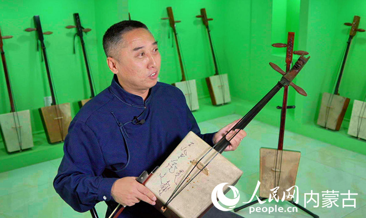 Моңғол музыкалық аспабы атбас қобыз мәдениеті қайта жанданды