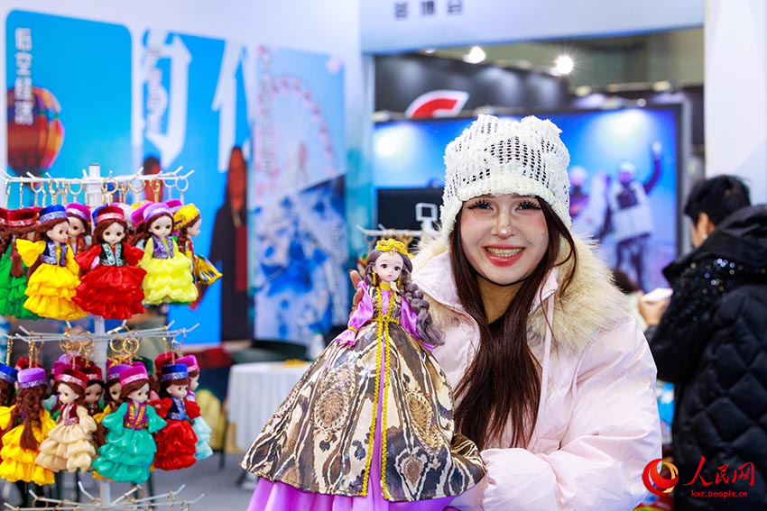 Үрімжі, Шыңжаң: 19-ыншы Шыңжаң қысқы көрмесі ойдағыдай өтті