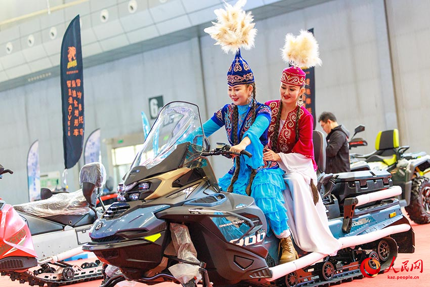 Үрімжі, Шыңжаң: 19-ыншы Шыңжаң қысқы көрмесі ойдағыдай өтті