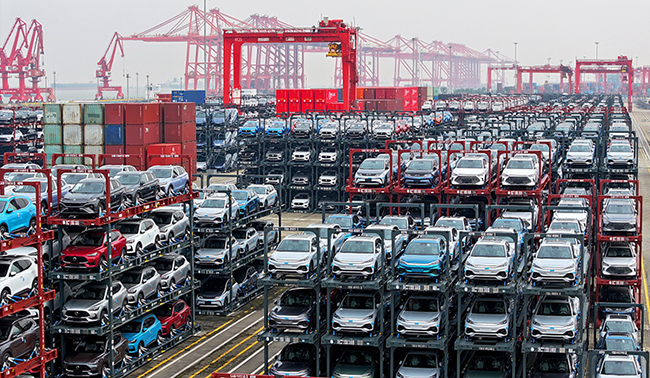 Биыл он айда Қытайдың автомобиль экспорты 15,7%-ға өсті