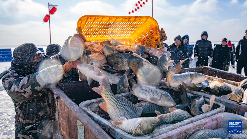 Хух-Хото: Қар-мұз сахнасы мәдениет пен туризмді біріктірді