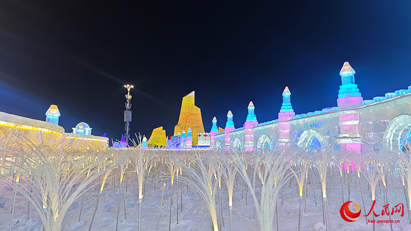 Харбин қар-мұз әлемінде қыстан ләззат алыңыз