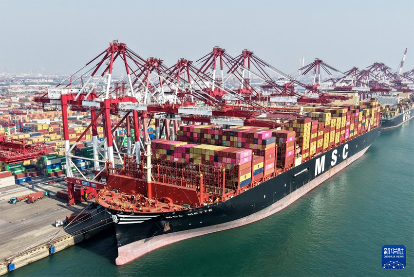 Шаньдунның Циндао порты: Жылқы жылындағы Көктем мерекесінің «Толық ат күші»