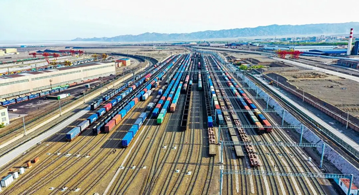 Алғашқы екі айда Шыңжаңның импорты мен экспортының жалпы құны өткен жылдың сәйкес кезеңімен салыстырғанда 36%-ға өсті