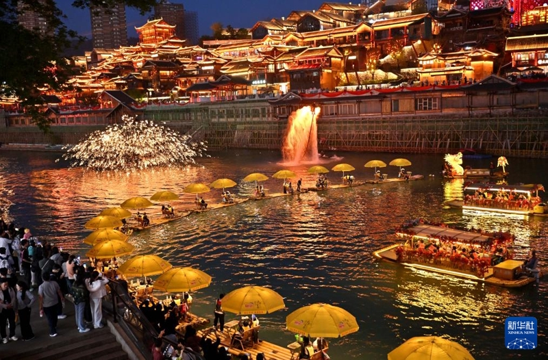 Көктем құшағындағы Қытай