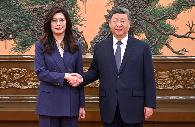 Си Цзиньпин Чжэн Ливэньмен кездесті